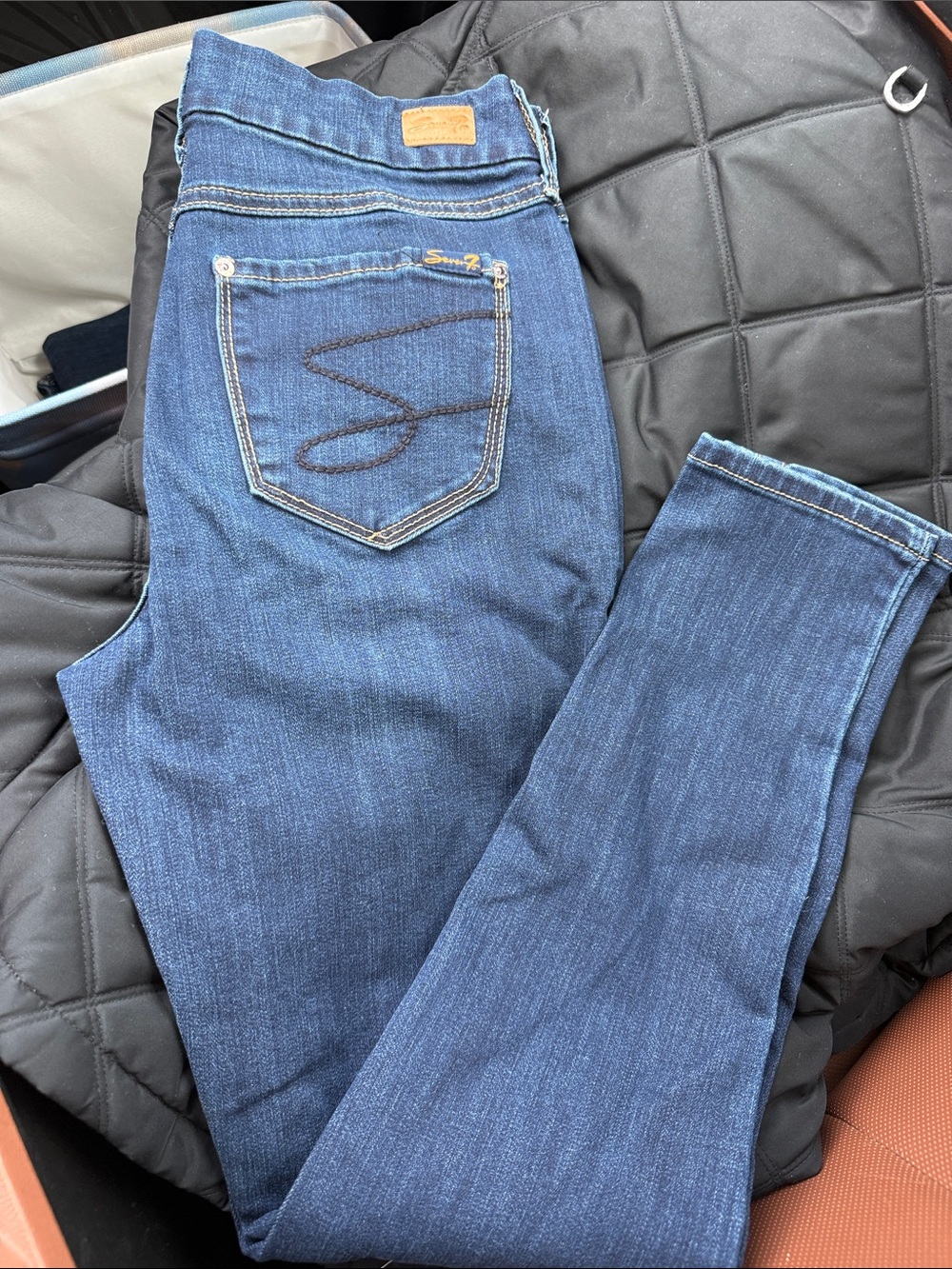 Seven7  Jeans Women's Indigo Skinny Jeans